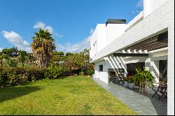 Cubic style house with swimming pool in Sant Vicenç de Montalt - Costa BCN