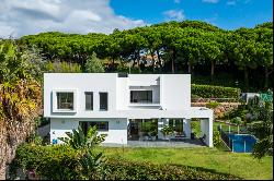 Cubic style house with swimming pool in Sant Vicenç de Montalt - Costa BCN