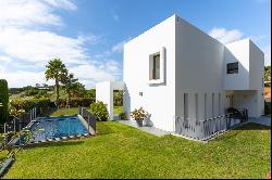 Cubic style house with swimming pool in Sant Vicenç de Montalt - Costa BCN