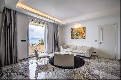 Elegant 110m² apartment with terrace for sale in Cannes – Palais Miramar