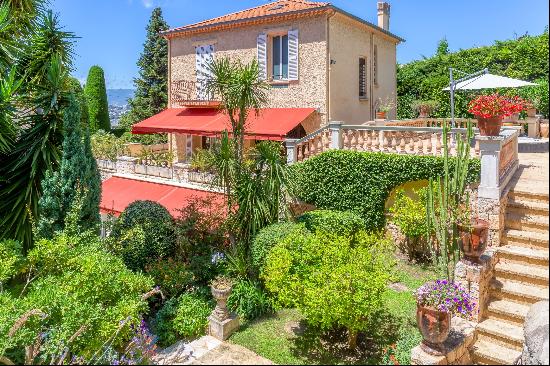 Magnificent property near the authentic and charming village of Le Cannet