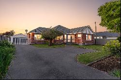 106 Aorangi Road, Bryndwr, Christchurch