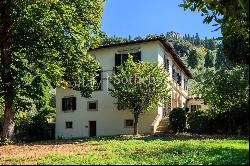 Historic villa on the hills of Fiesole