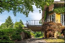 Inviting 1960s villa overlooking Lake Varese