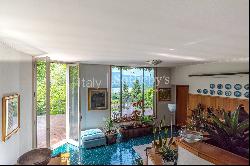 Inviting 1960s villa overlooking Lake Varese