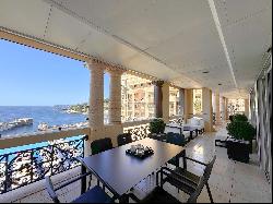 Seaside Plaza, luxury apartment with exceptional sea views