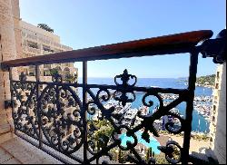 Seaside Plaza, luxury apartment with exceptional sea views