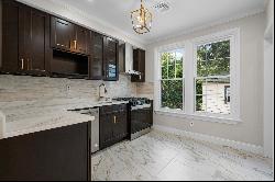 Gorgeously renovated 2 bedroom 1.5 Bath duplex in the heart of Pelham!