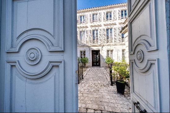 1850 town house steeped in history