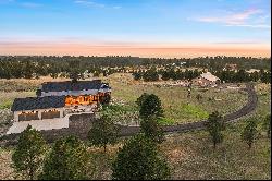 Breathtaking Mountain and Pikes Peak Views