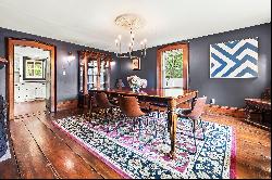 Beautifully Renovated 1780 Colonial