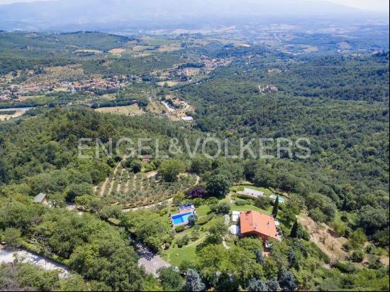 Renaissance Villa, a Treasure of History and Elegance in the Heart of Tuscany