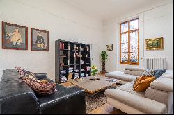 Marseille 6th, Quartier des Antiquaires – Elegant Bourgeois Apartment