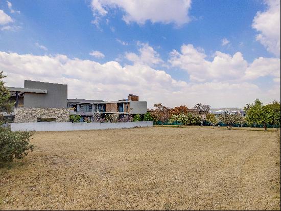 Exquisite Vacant Land in Sought-After Steyn City