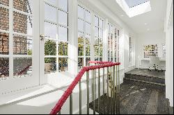 Recently refurbished penthouse apartment in prime Mayfair Village