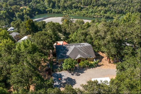 Sunny Cottage with Panoramic Views