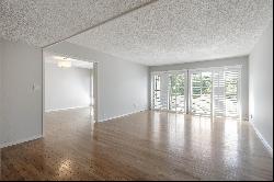 Spacious and Bright, Top Floor Corner Unit