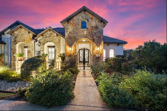 Luxurious Custom Home with Backyard Oasis in Bella Montagna, Lakeway