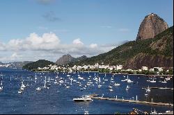 Exclusive apartment with views of Botafogo Bay and Sugarloaf Mountain