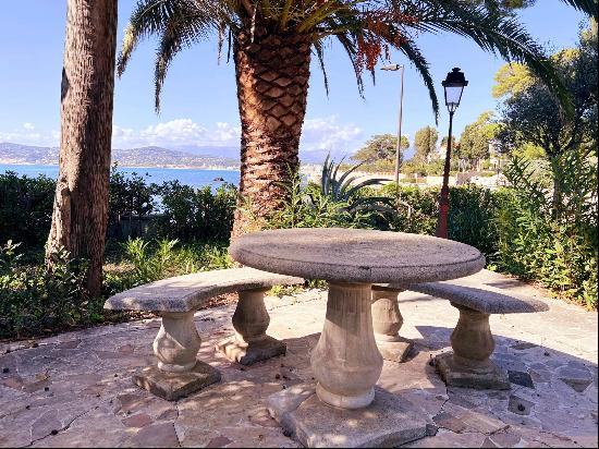 Vente - Villa Antibes (Cap d'Antibes) - 6a 180a 000a 