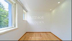 Large three-bedroom apartment for rent in downtown Porto, Portugal