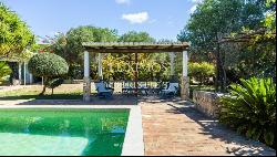 Traditional farmhouse with swimming pool in Sao Bras de Alportel, Algarve