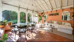 Elegant 5+2 bedroom villa next to Serralves, for sale, in Porto, Portugal