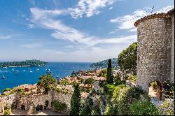 Exceptional historic bastide in Villefranche-sur-Mer with panoramic sea views