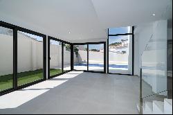 Modern semi-detached house in Requesens - Empuriabrava