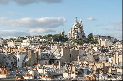 Paris 9th District – A 3-bed apartment with three terraces