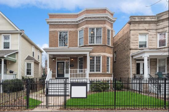 4513 N. Greenview Avenue, Chicago, IL, 60640, USA