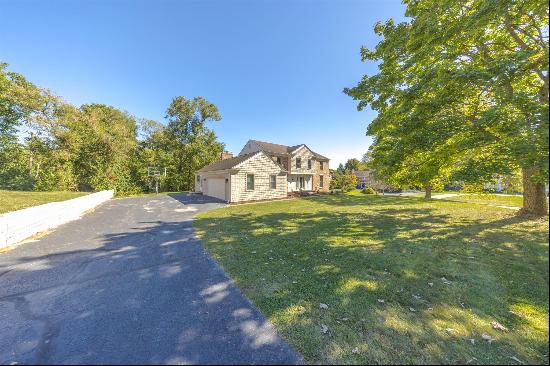 4520 Stony River Drive, Bloomfield Hills, MI, 48301, USA