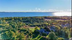 5635 Weatherly Lane, Harbor Springs MI 49740