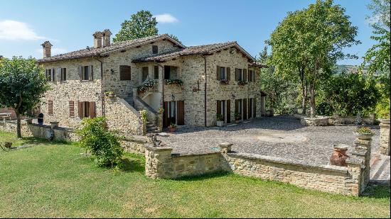 Farm/Ranch/Plantation for sale in Gubbio (Italy)