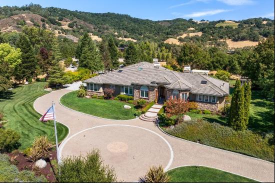 6585 Redwood Retreat Road, Gilroy CA 95020