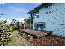 5258 Grandview St, Neskowin OR 97149