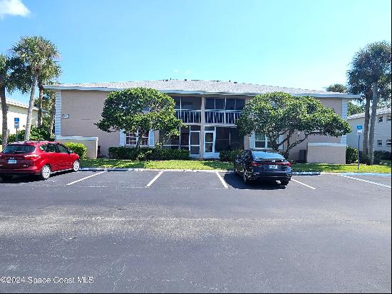 981 Sonesta Avenue NE Unit 203, Palm Bay FL 32905