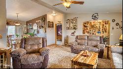 7 Killdeer Rd, Gillette WY 82716