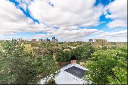 270 Scarlett Rd Unit 611, Toronto ON M6N4X7