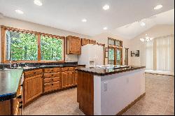 2265 Forest Hills Lane, St. Joseph MI 49085