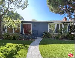 3735 Laurel Canyon Boulevard, Studio City CA 91604