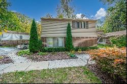 27165 FARMBROOK VILLA Drive, Southfield MI 48034