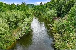 Toccoa River Chalet Estate