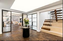 Duplex penthouse in one of Marylebone's most sought-after mansion blocks