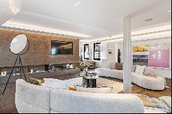 Duplex penthouse in one of Marylebone's most sought-after mansion blocks