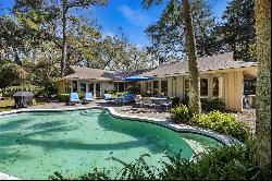 28 W Beach Lagoon Road, Hilton Head Island SC 29928