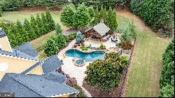 202 Kelvington Way, Peachtree City GA 30269