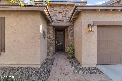 1463 E Warbler Road, Gilbert AZ 85297