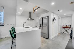 540 Brickell Key Dr Unit 409, Miami FL 33131