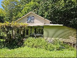 10 Serendipity Way, Bakersville NC 28705